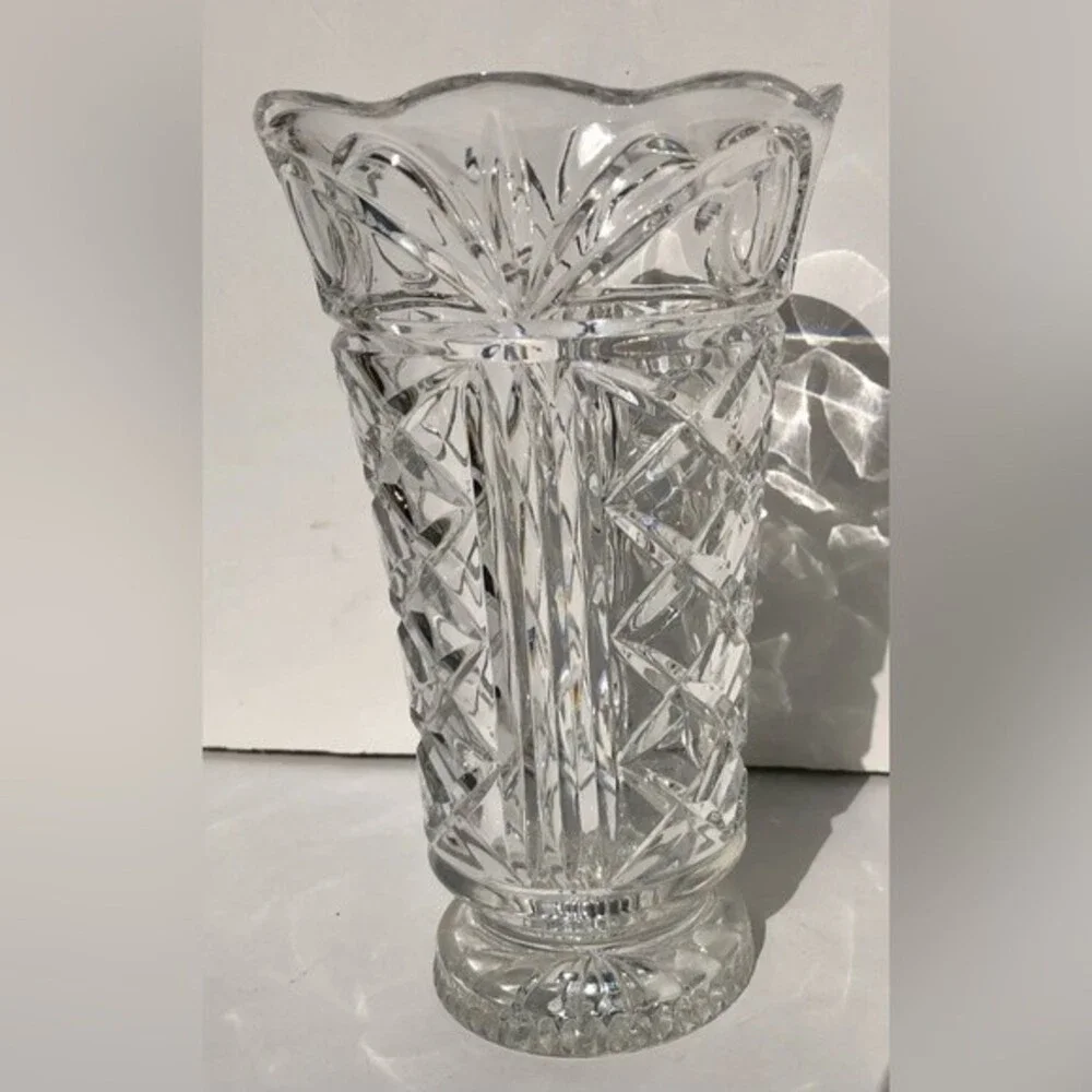 FIFTH AVENUE CRYSTAL BRIGHTON VASE 9